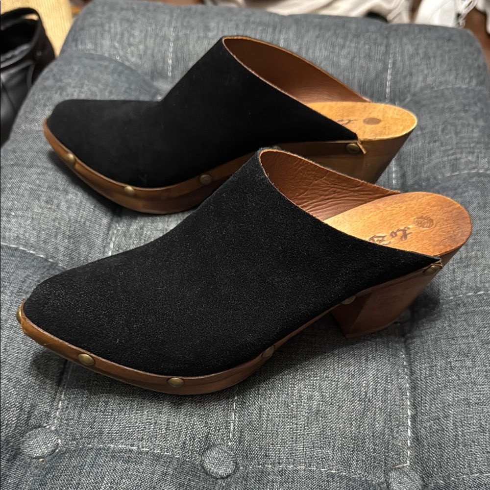Black Italian suede clogs! Great quality. Like new.